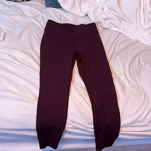 Never worn but no tags, purple burgundy Macys leggings!